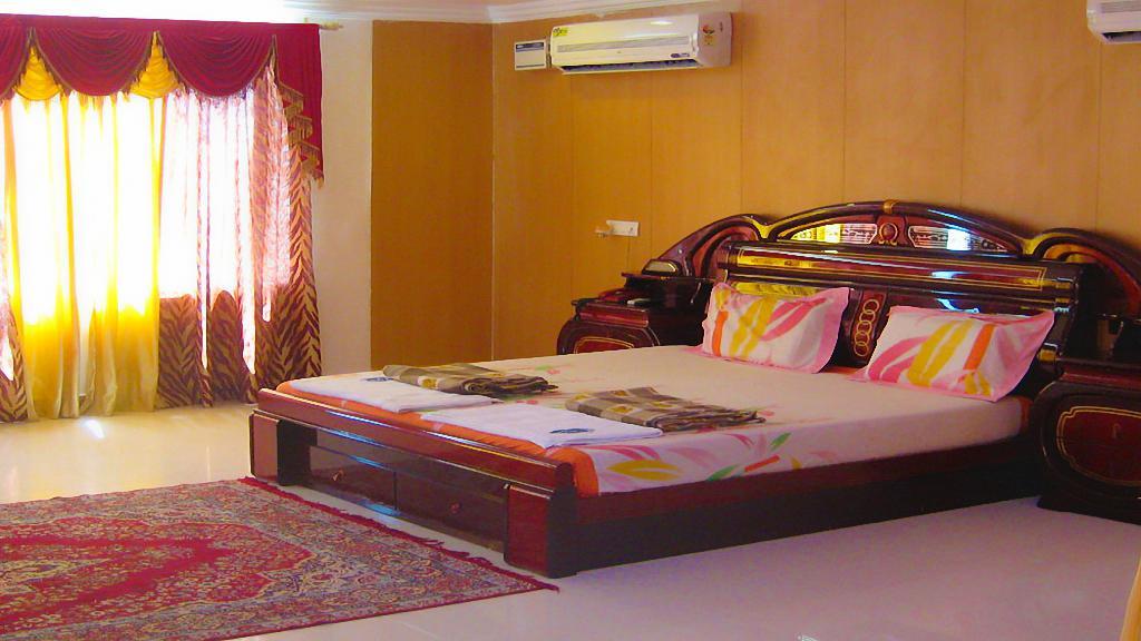 Hotel Sri Saravana Rāmeswaram Eksteriør bilde