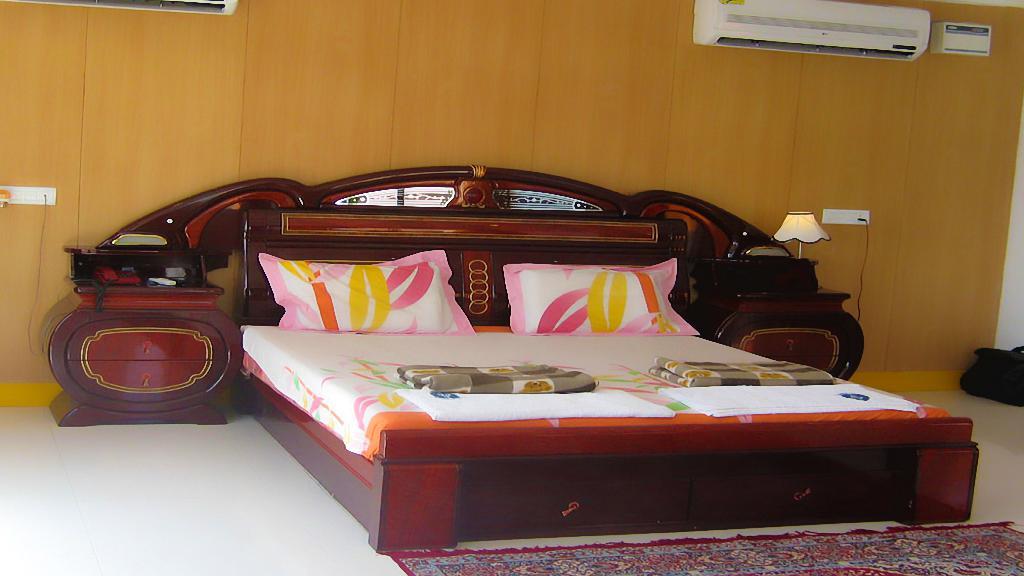 Hotel Sri Saravana Rāmeswaram Eksteriør bilde